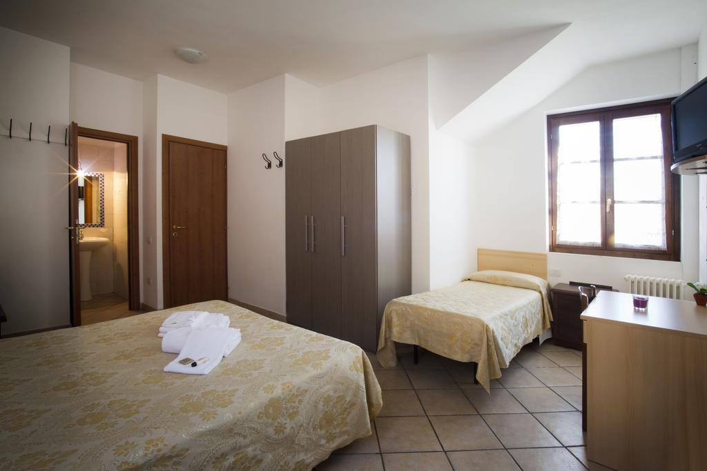 Soggiorno La Primula Siena Kültér fotó