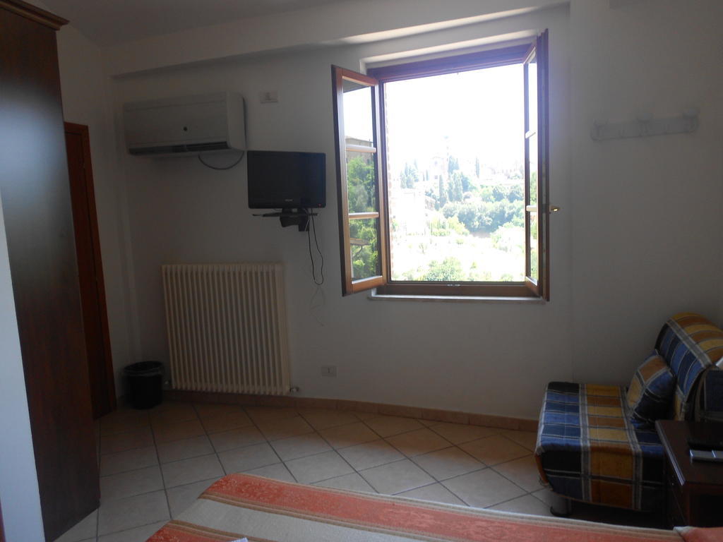 Soggiorno La Primula Siena Szoba fotó